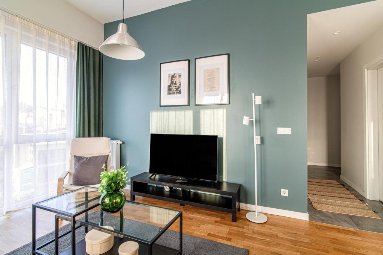 Апартаменты Modern Flat In Istanbul, 10 Min To Airport Metro *
